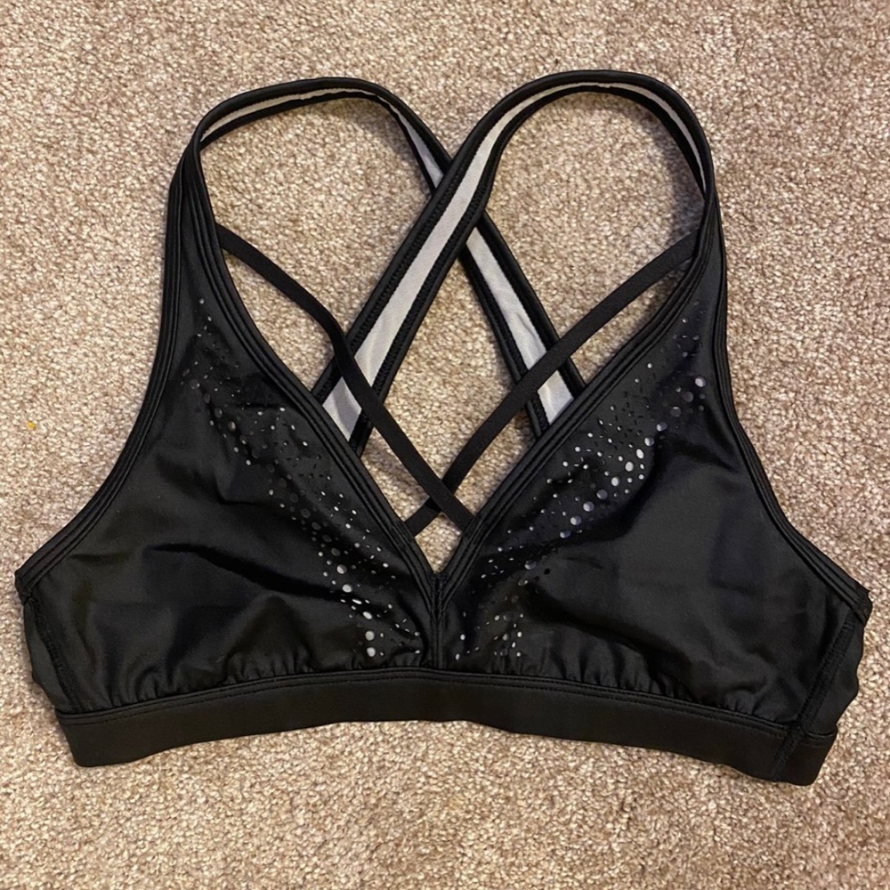 Victoria’s Secret Black Criss-Cross Sports Bra with Geometric Strap Design